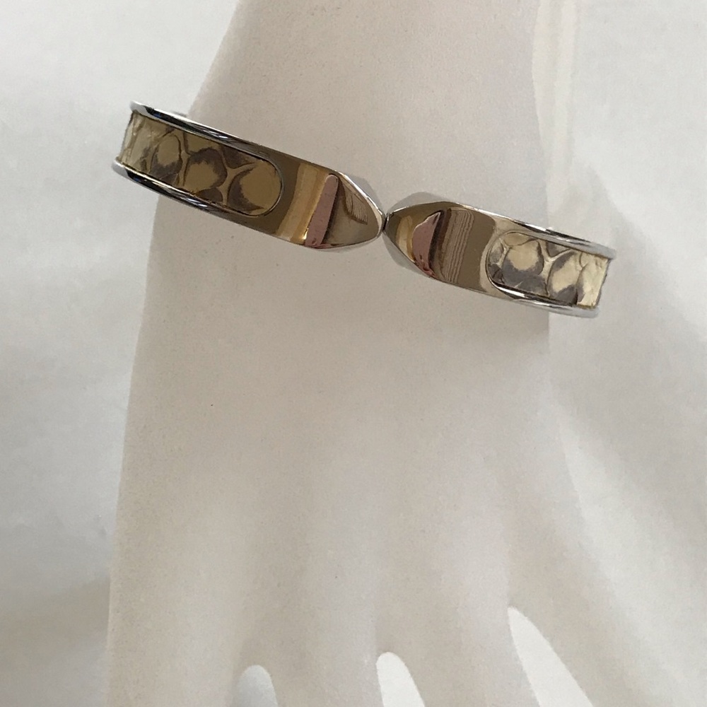 Stella and Dot leather clasp bracelet